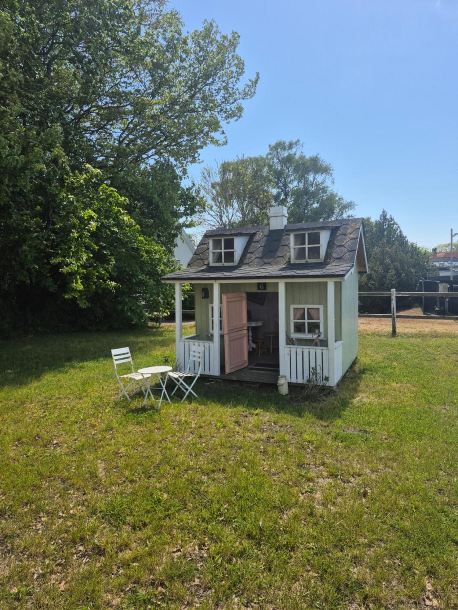 Villa Litet Hus I Mysig By Naera Havet Ystad Exterior foto